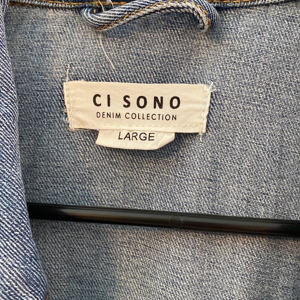 Jean jacket - Picture 2 of 3